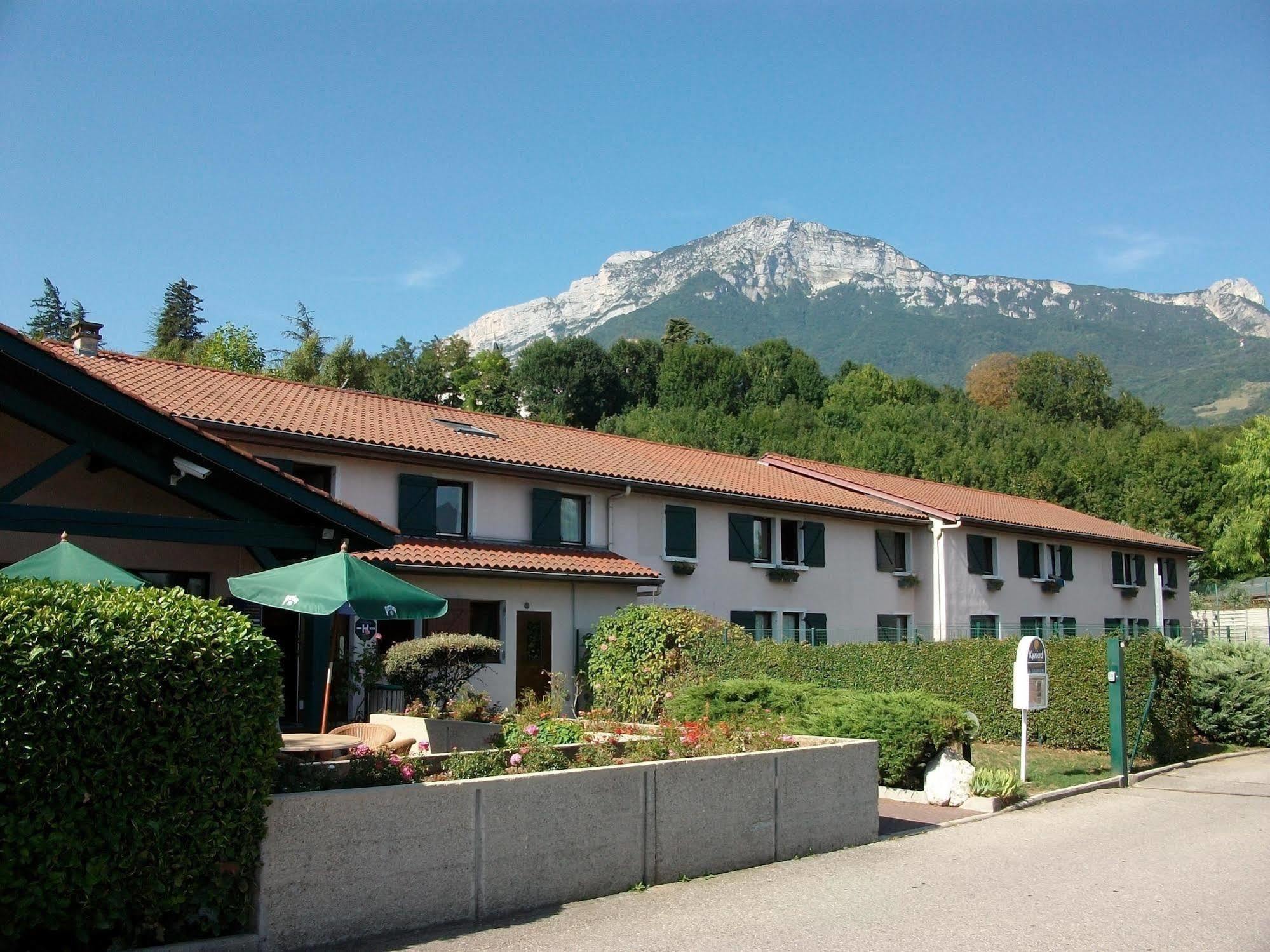 Kyriad Grenoble Sud - Seyssinet Exterior foto